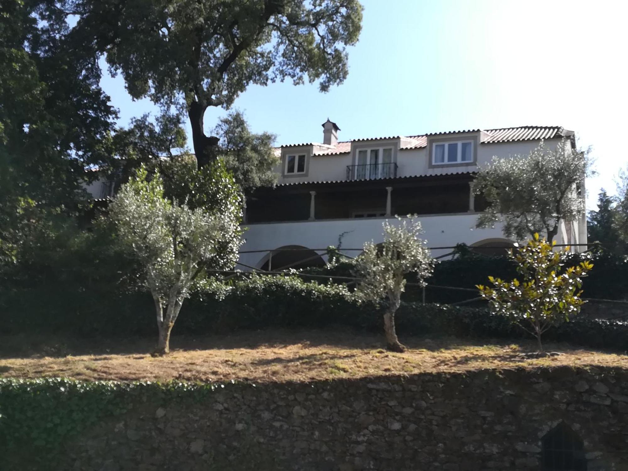 Casa Ribeira De Pera Villa Castanheira de Pera Exterior photo