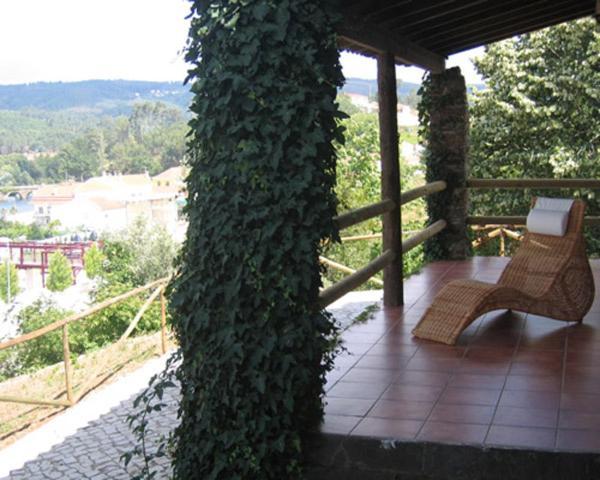 Casa Ribeira De Pera Villa Castanheira de Pera Exterior photo