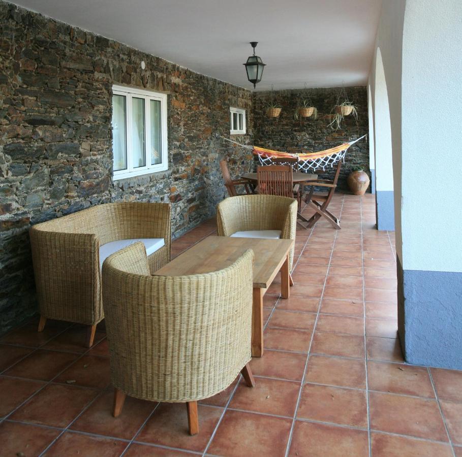 Casa Ribeira De Pera Villa Castanheira de Pera Exterior photo